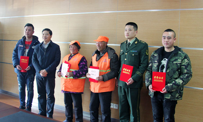 1497947036242182.jpg W020170613407151410998.jpg